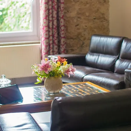 Guest house La Maison Grenadine Tourouzelle